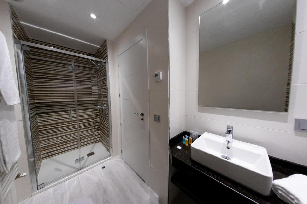 Apartamentos Palacio De Yolanda Самора Екстер'єр фото