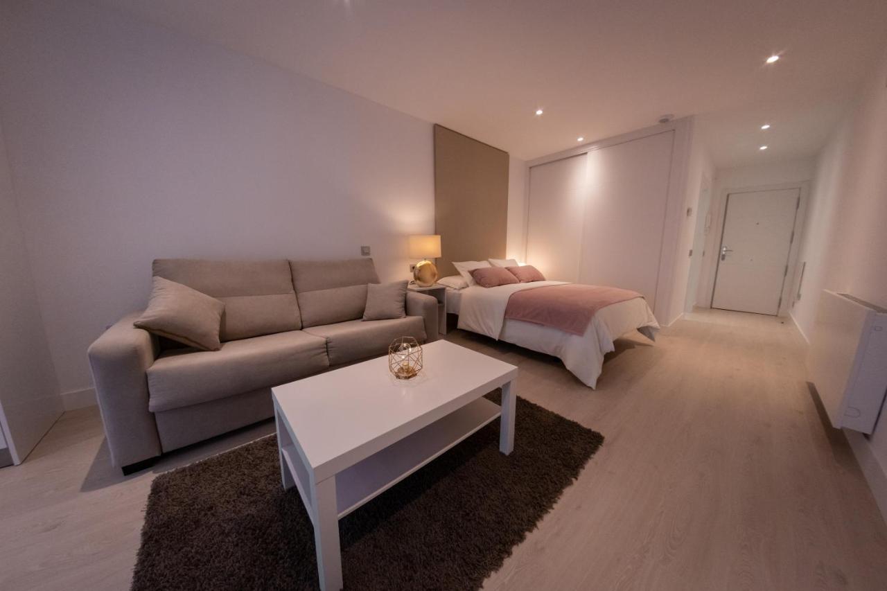 Apartamentos Palacio De Yolanda Самора Екстер'єр фото